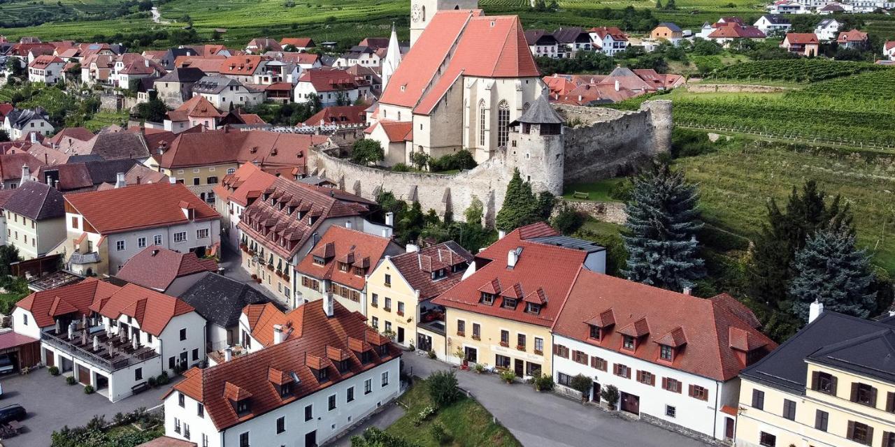 Pension Gaestehaus Heller Weißenkirchen in der Wachau Buitenkant foto