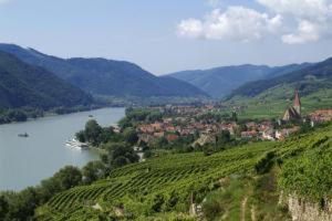 Pension Gaestehaus Heller Weißenkirchen in der Wachau Buitenkant foto